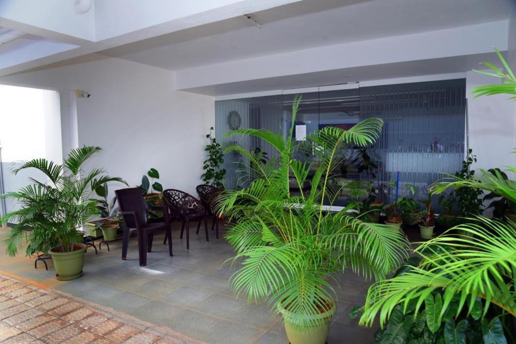 Manipal Atalia Service Apartments Exteriér fotografie