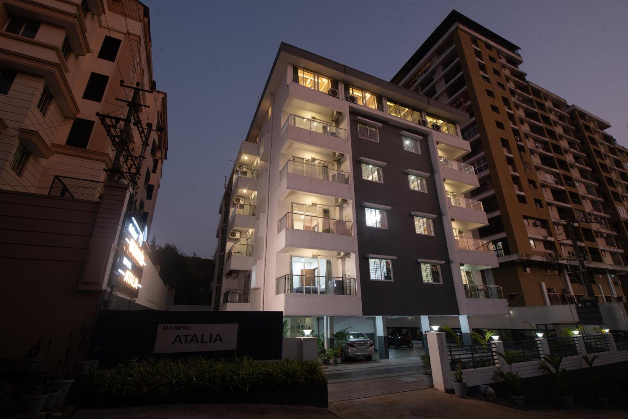 Manipal Atalia Service Apartments Exteriér fotografie