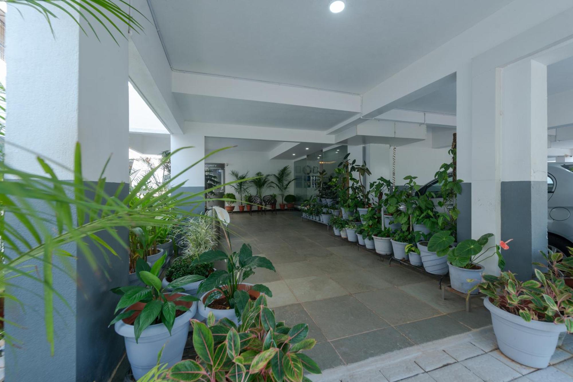 Manipal Atalia Service Apartments Exteriér fotografie