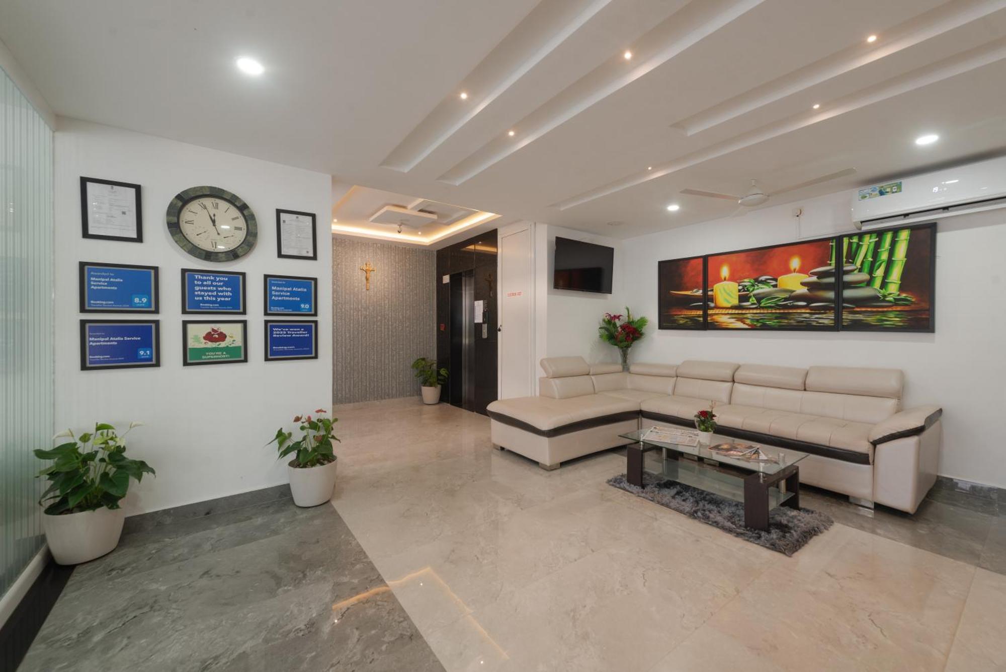 Manipal Atalia Service Apartments Exteriér fotografie